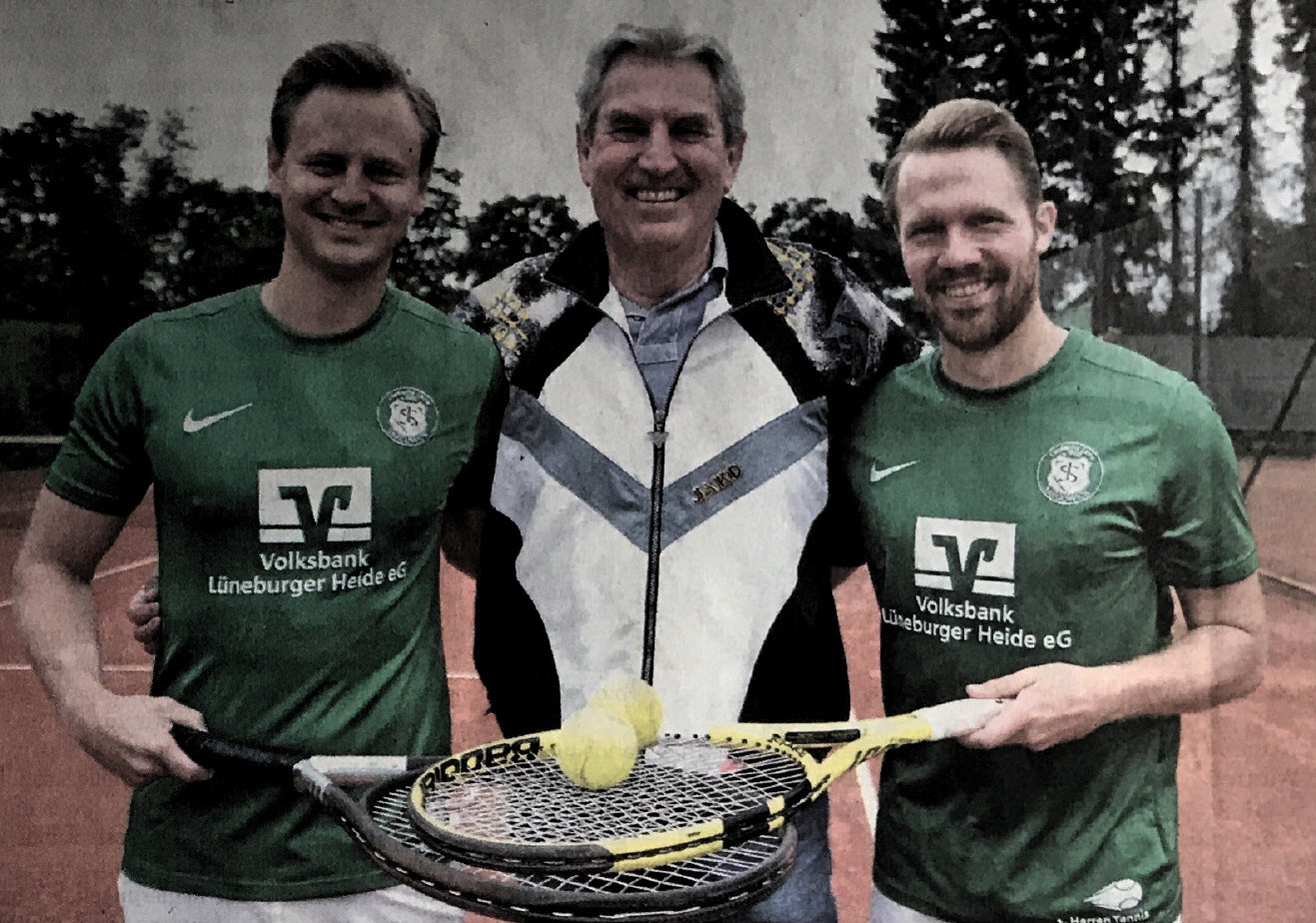 Der Macher Knut Zirn (Mitte) mit seinem Sohn Niklas Zirn (links) und Schwiegersohn Daniel Neumann TSVBardowick Familie Zirn